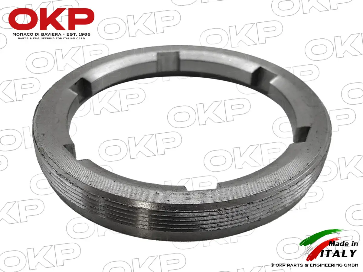 Rear wheel bearing retainer (LH thread) Alfa 116