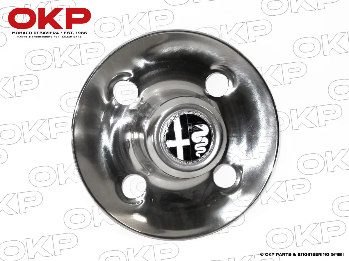Radkappe 1300 - 2000 Nord (mit schwarzem Alfa Logo)