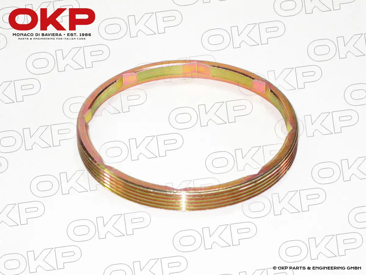 Rear wheel bearing retainer (RH thread) Alfa 116 + 75