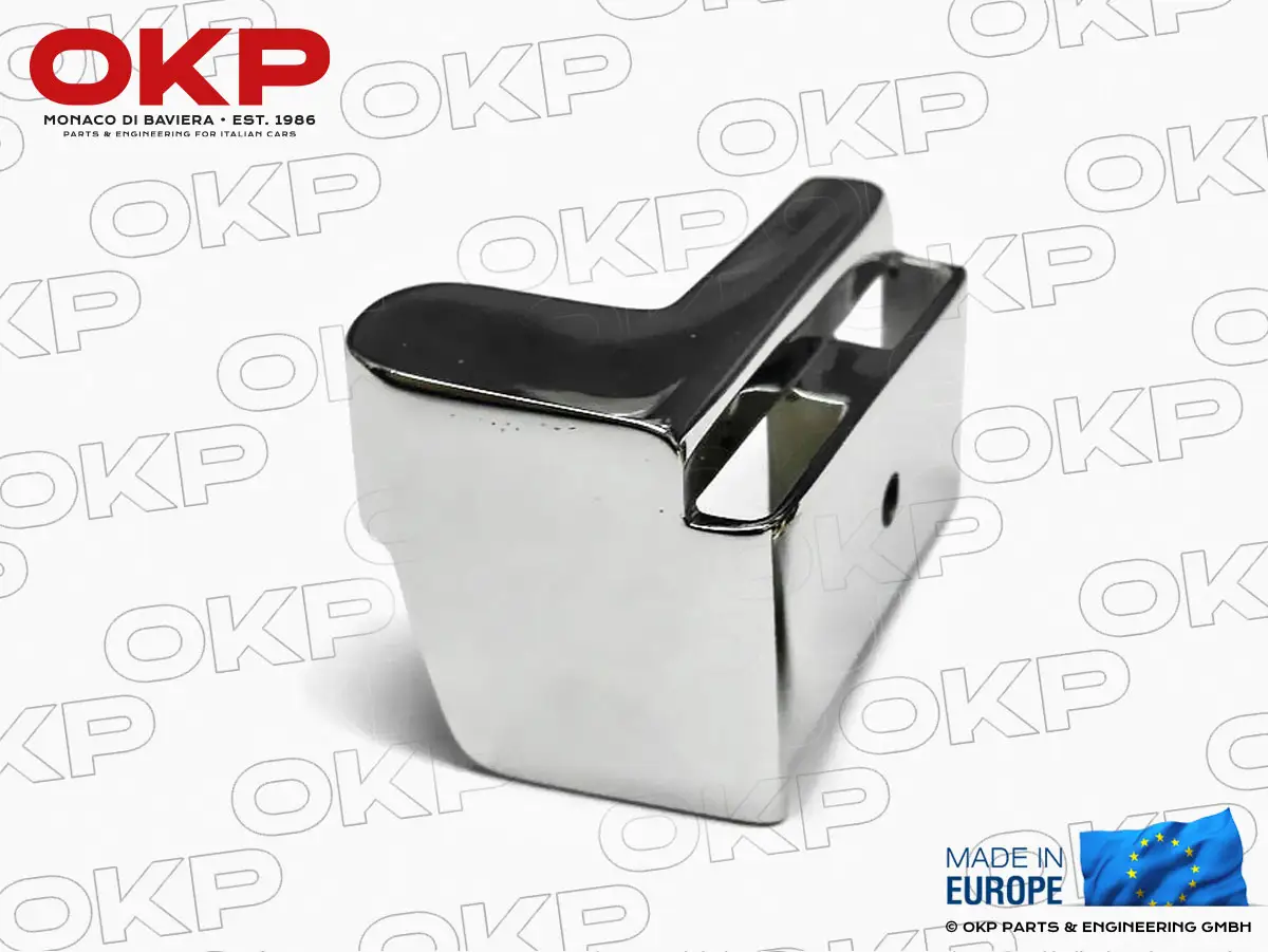 Chromblende auf B-Säule Rundheck Spider rechts