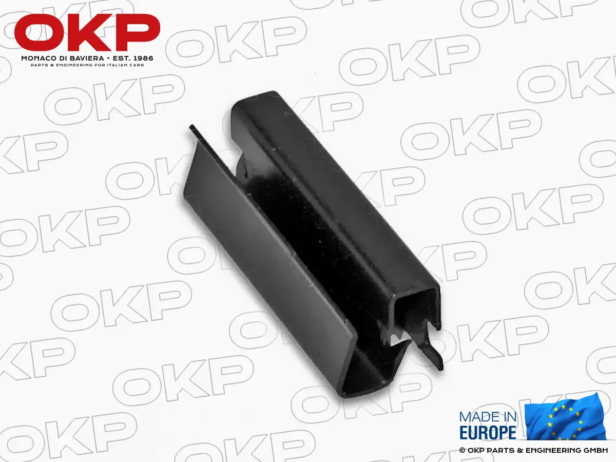 Clip for inner chrome door top trim Spider