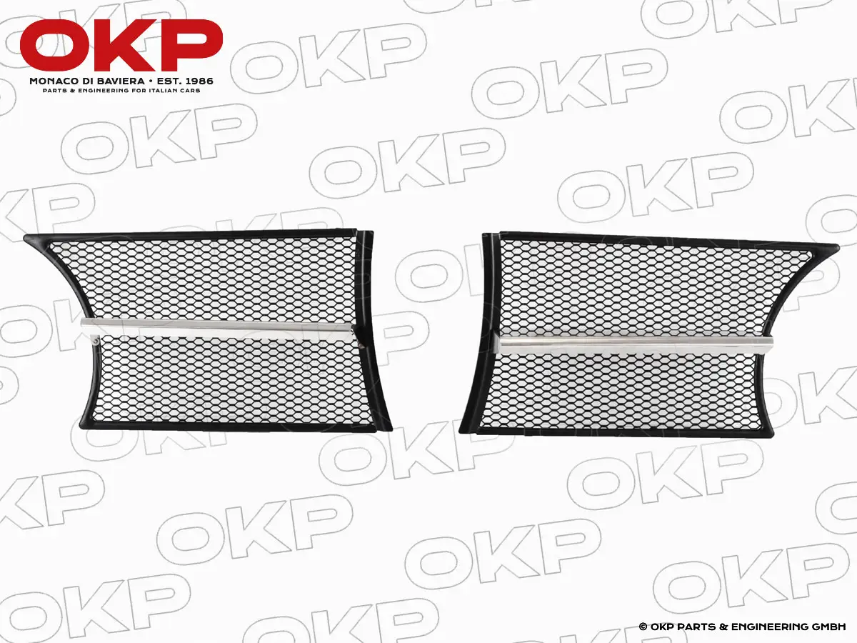 Satz (2) Kühlergitter mitte Bertone GT 1300 1.Serie