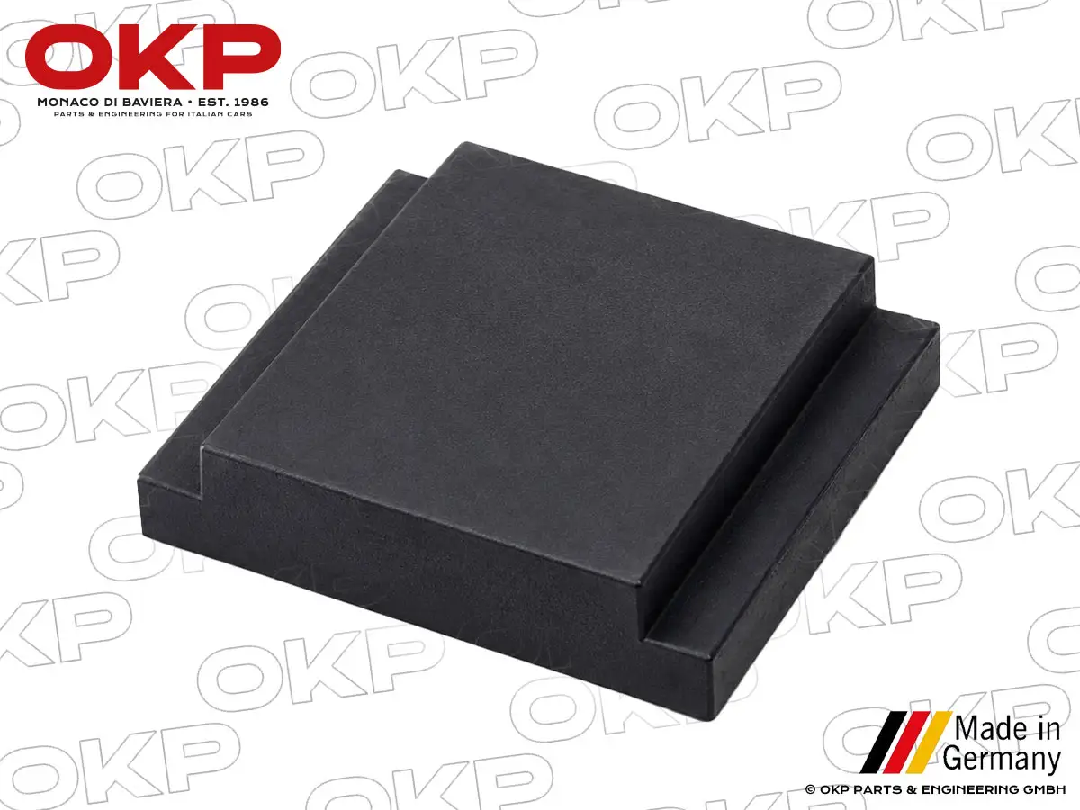 Rubber block for valve cover gasket Montreal